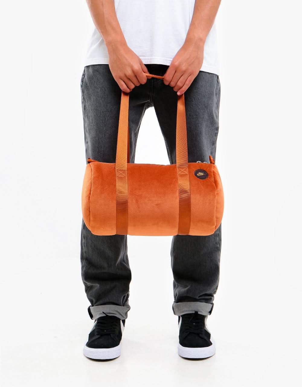 Nike SB Heritage Duffel Bag - Dark Russet/Dark Russet/Metallic Gold