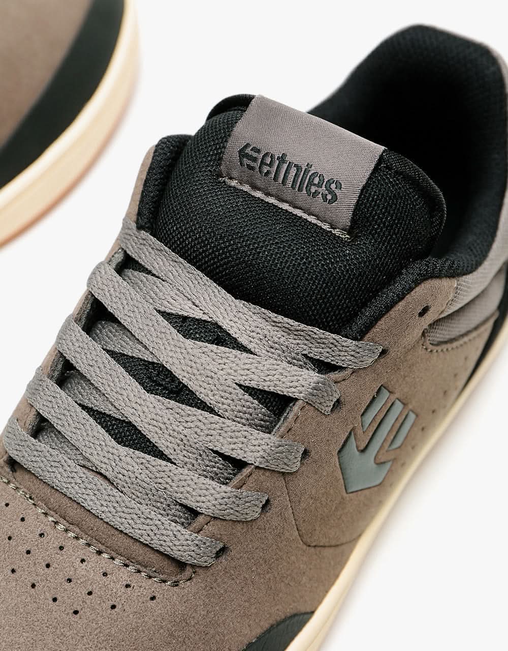 Etnies x Michelin Marana Skate Shoes - Dark Grey/Black/Gum