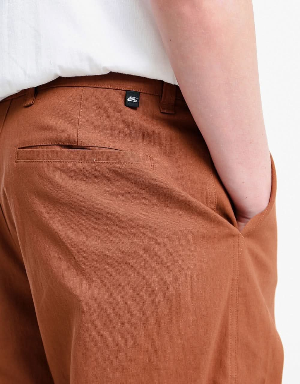 Nike SB Loose Fit Chino Pant - Pecan