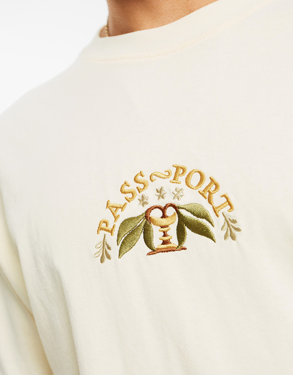 Pass Port Arched Embroidery T-Shirt - Natural
