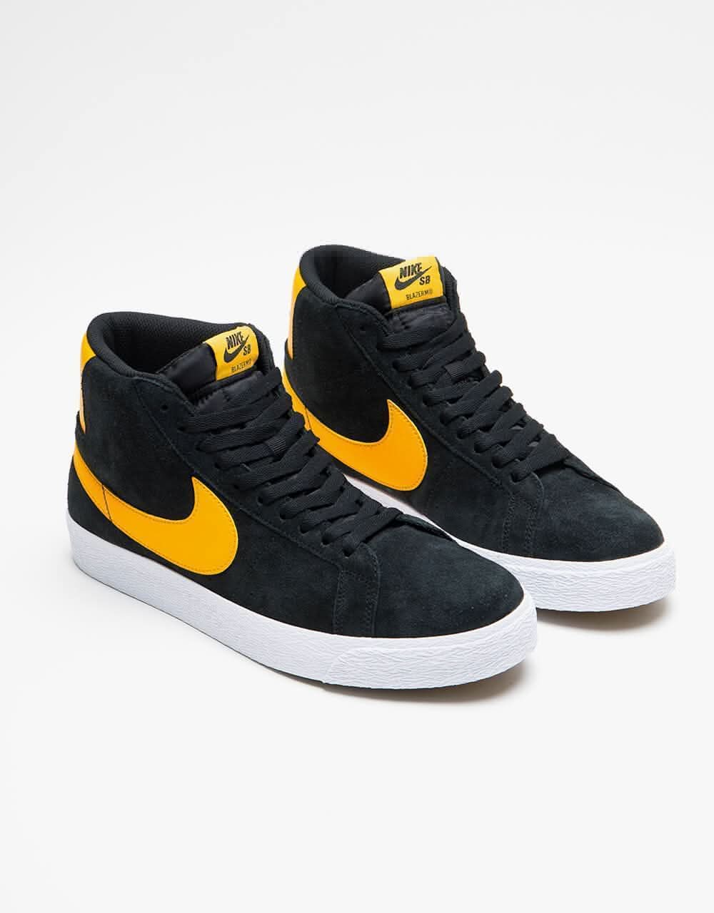 Nike skate shoes black and gold Clearance
