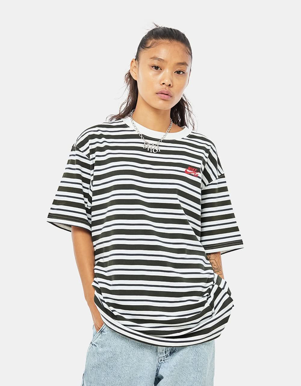 [gender:f]