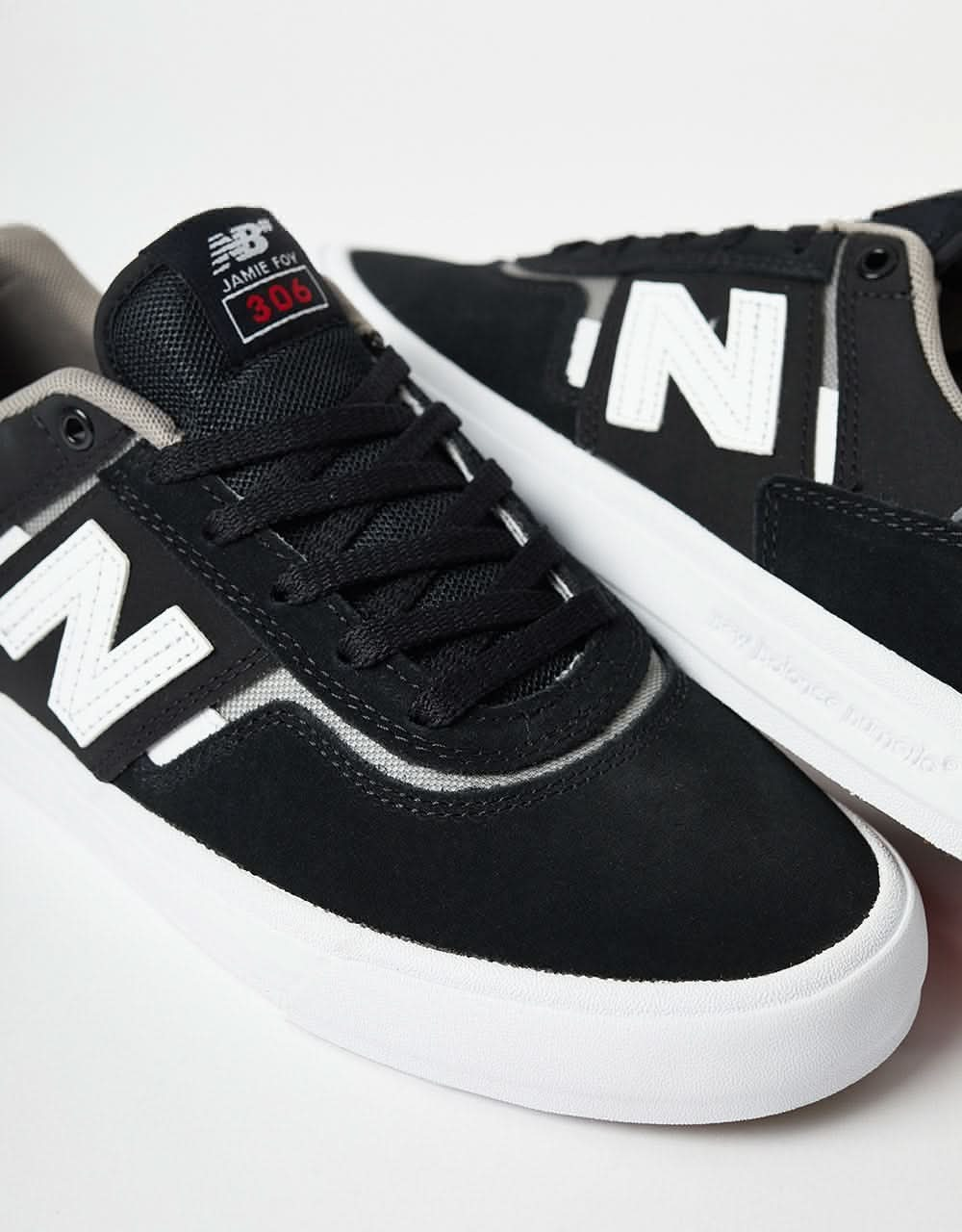 New Balance Numeric 306 Skate Shoes - Black/White