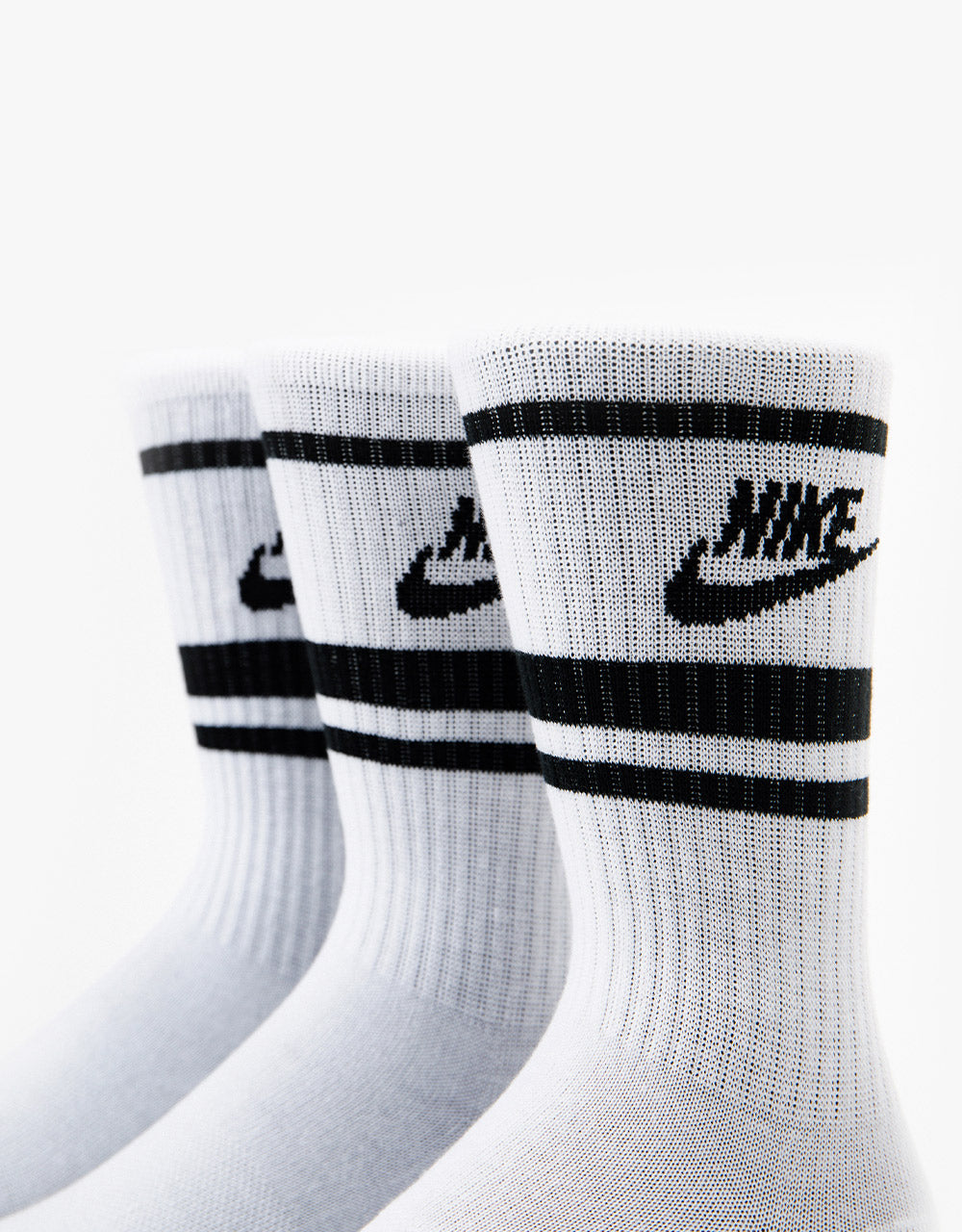 Nike Sportswear Everyday Essential 3 Pack Socks - White/Black/Black
