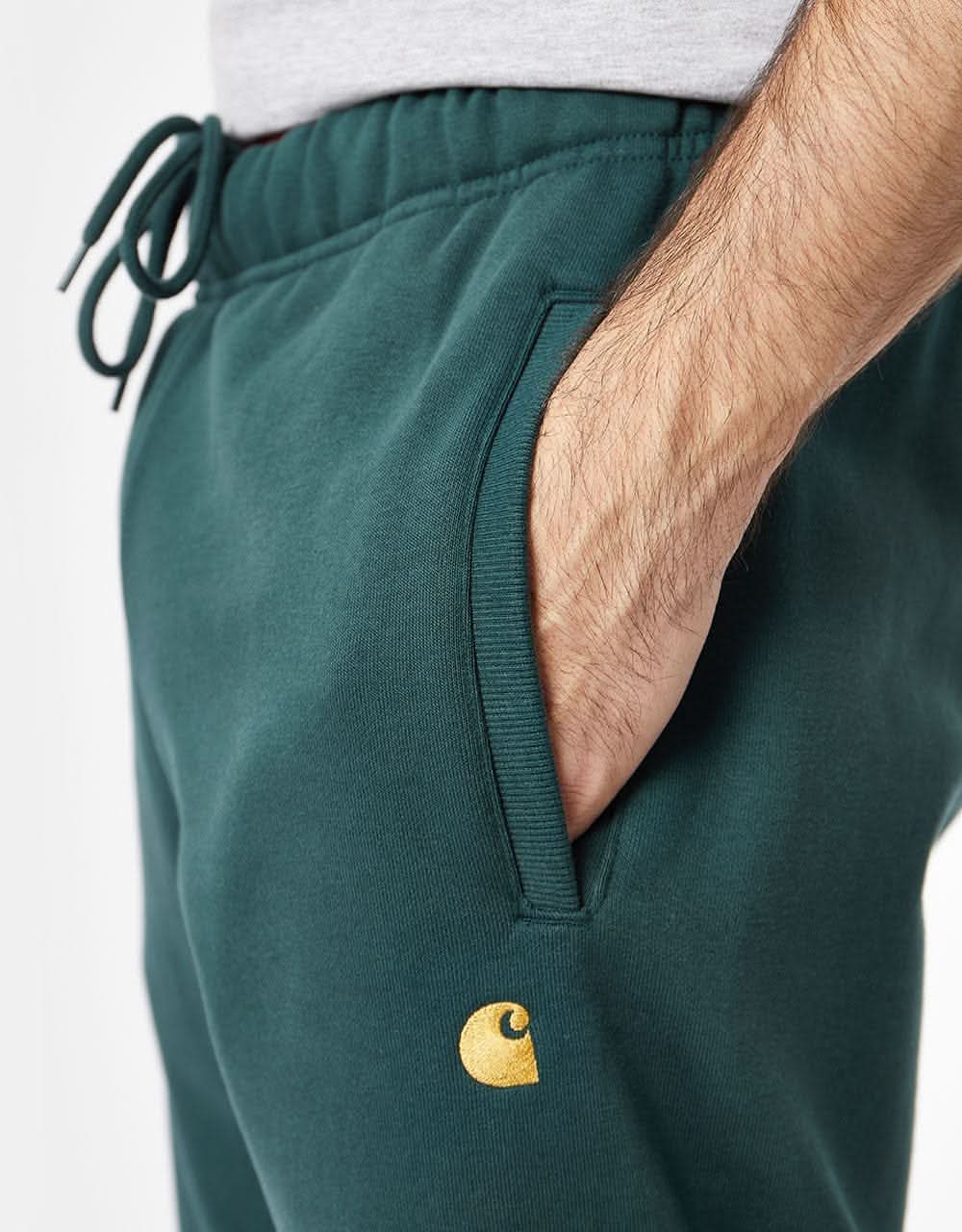Carhartt WIP Chase Sweat Pant - Juniper/Gold