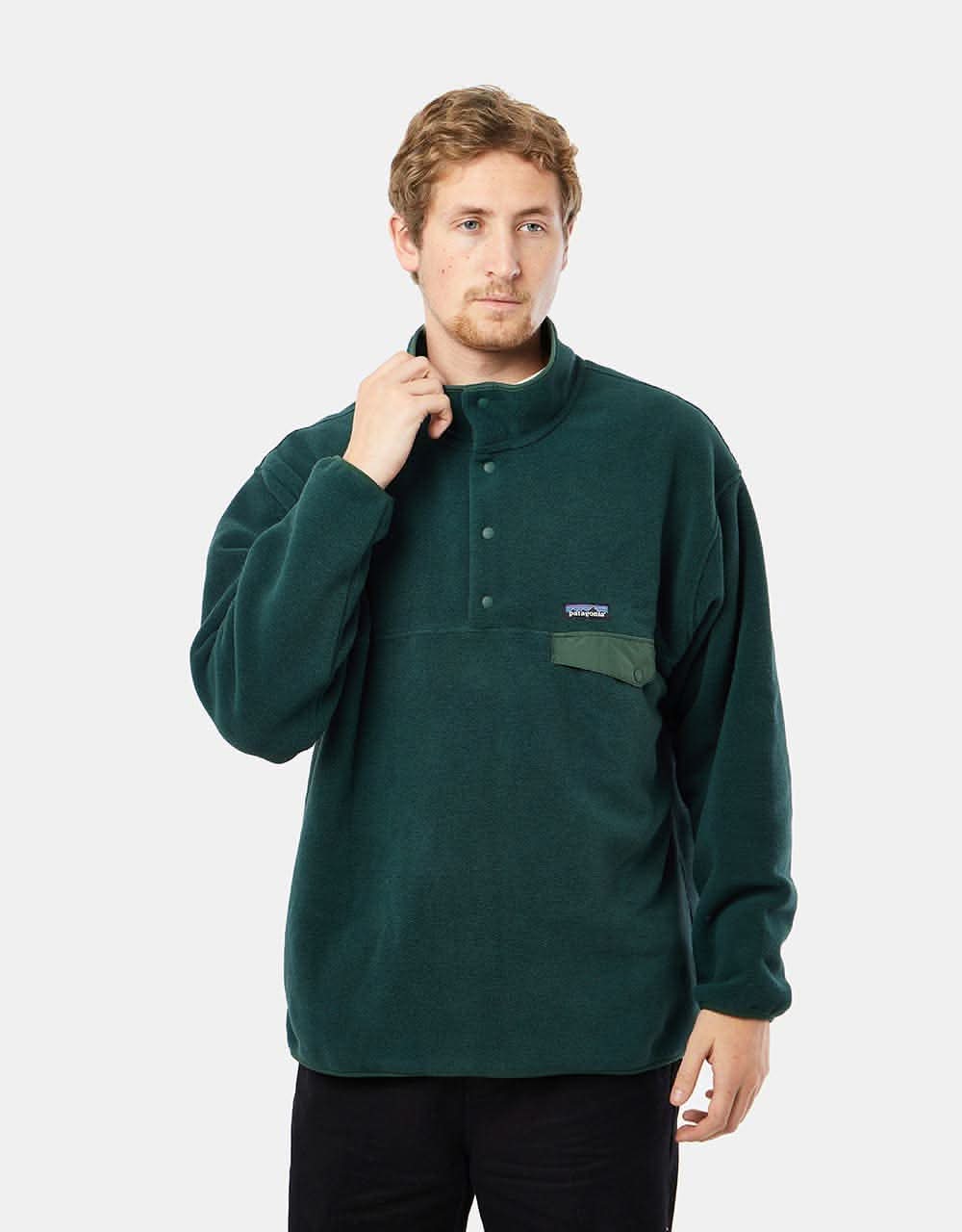 Patagonia sweatshirt cheap green