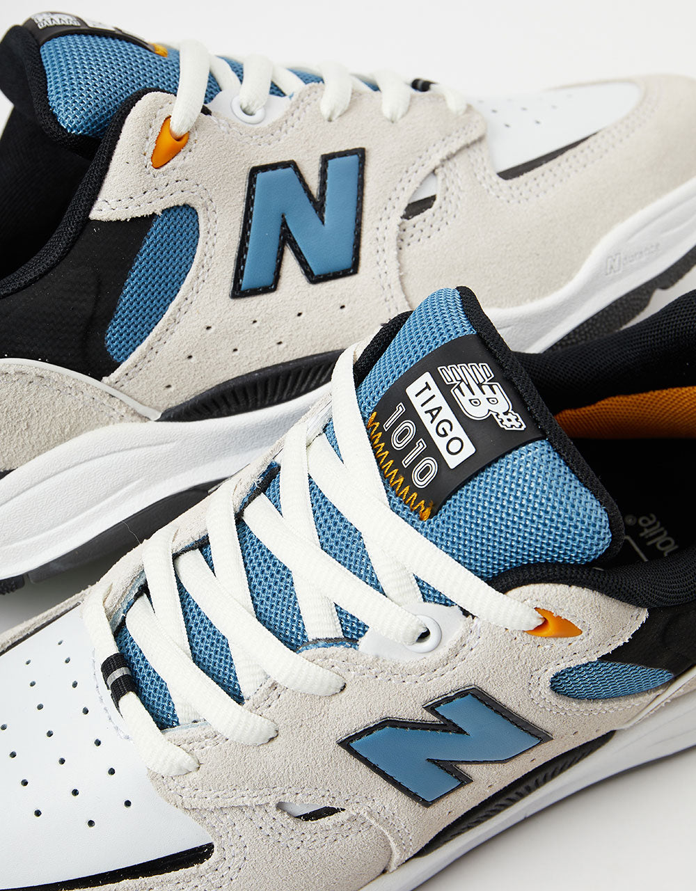 New Balance Numeric 1010 R1 UK Exclusive Skate Shoes - Light Grey/Blue