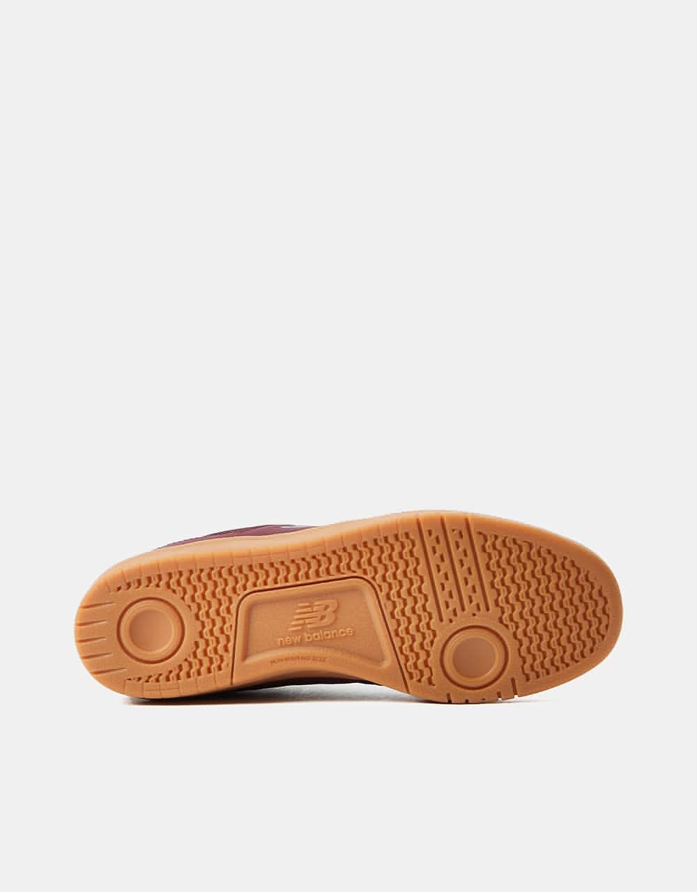 New Balance Numeric 425 Skate Shoes - Burgundy/Gum