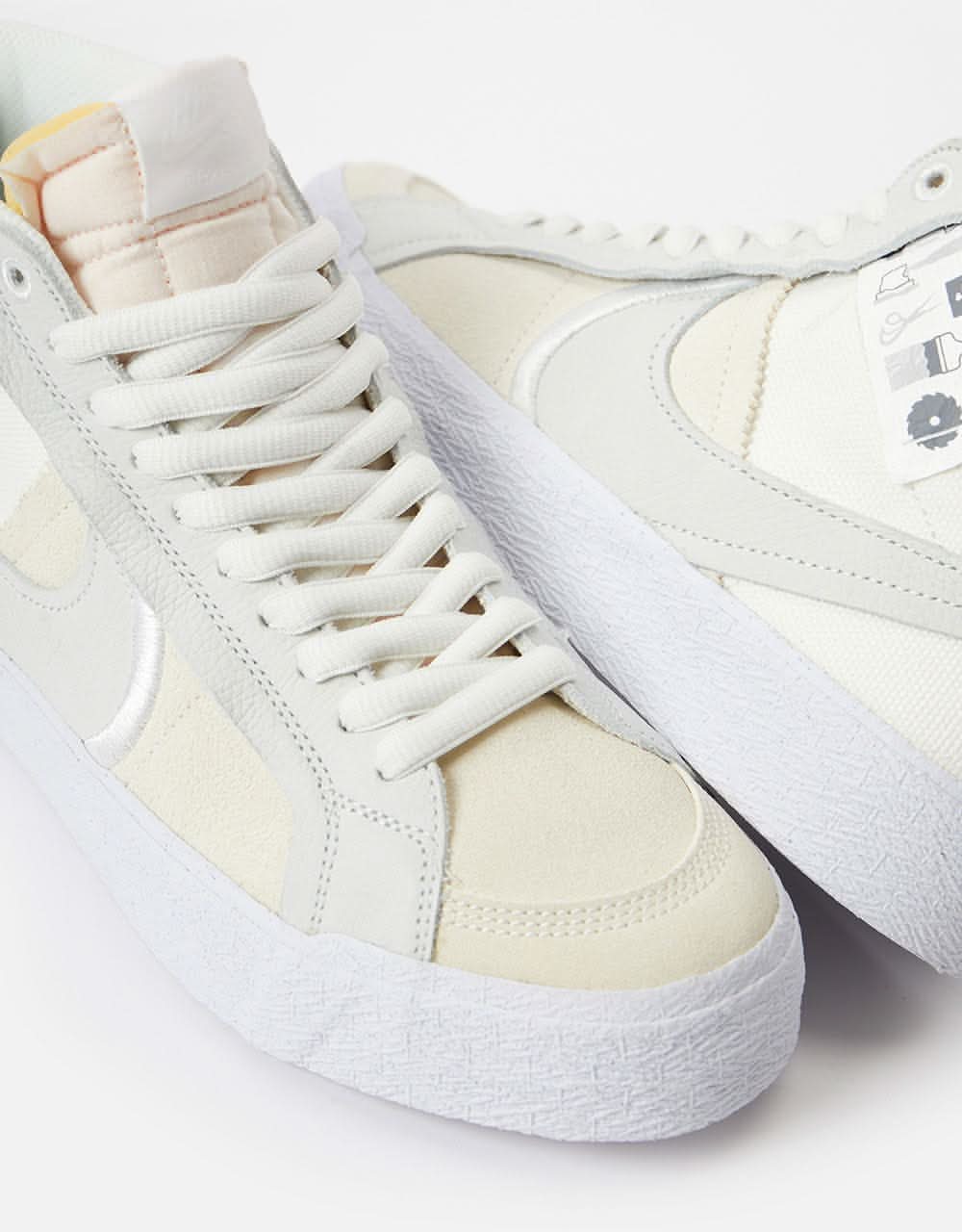 Nike SB Zoom Blazer Mid Premium Plus Skate Shoes - Summit White/Summit White
