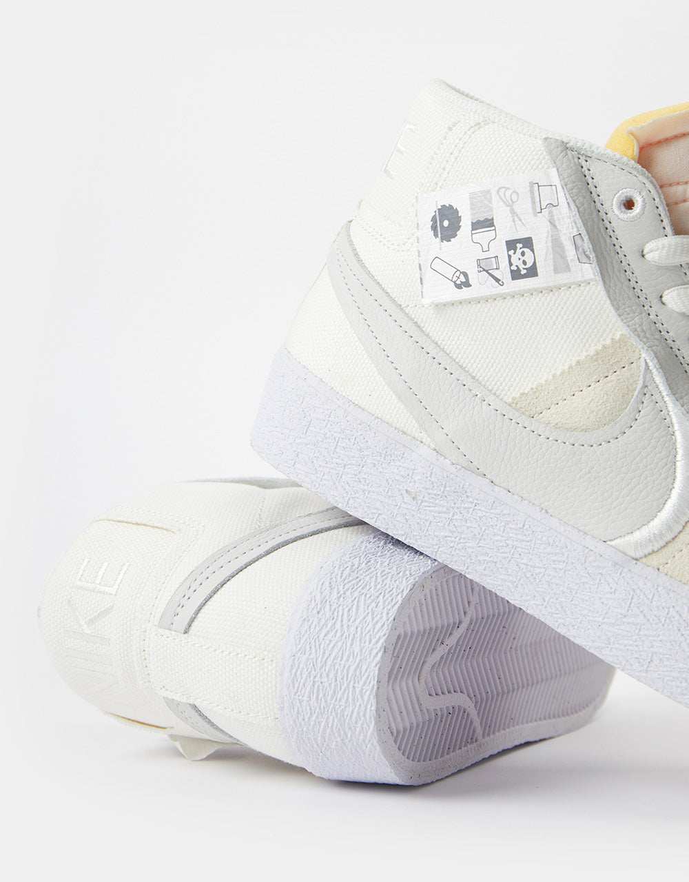 Nike SB Zoom Blazer Mid Premium Plus Skate Shoes - Summit White/Summit White