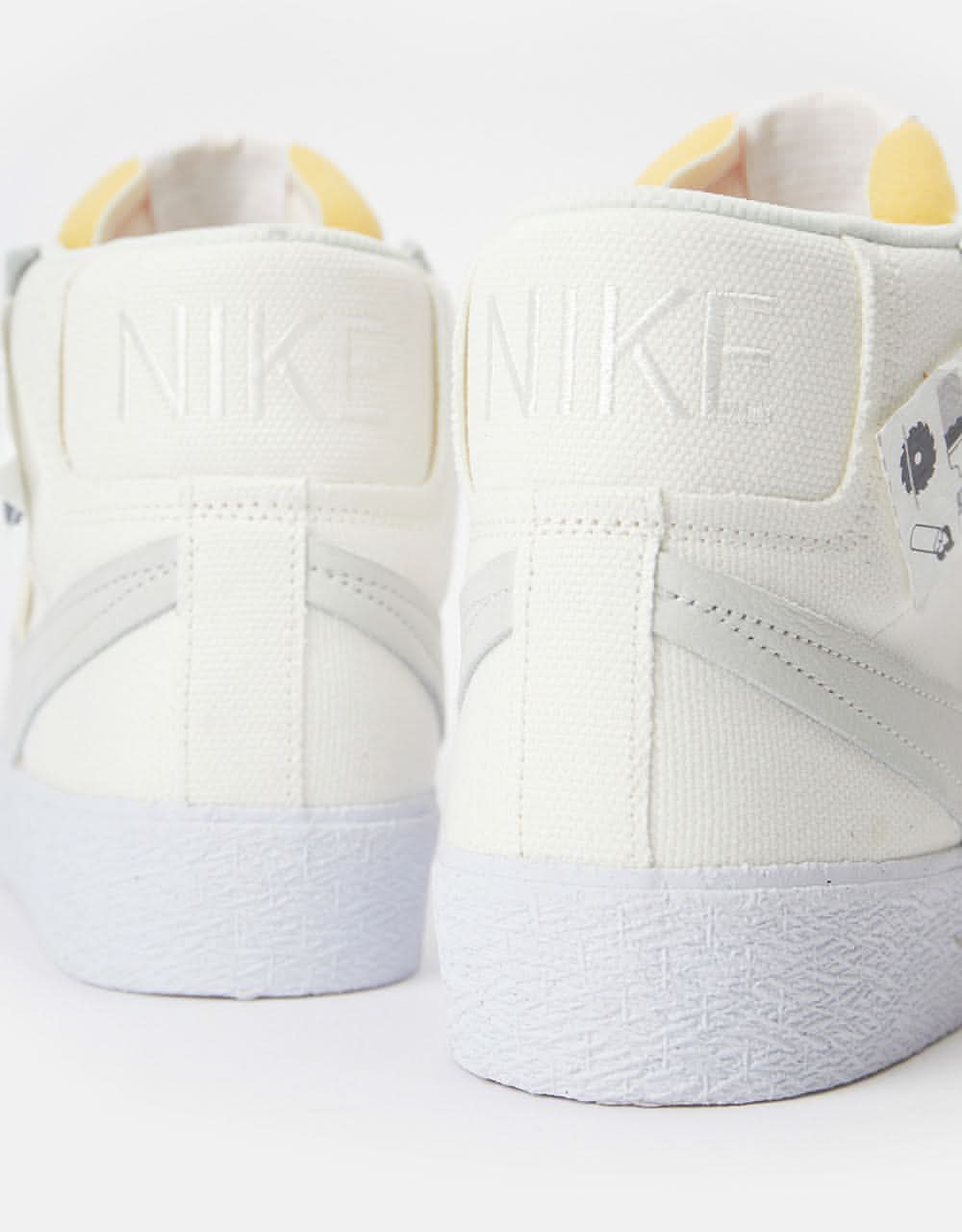 Nike SB Zoom Blazer Mid Premium Plus Skate Shoes - Summit White/Summit White