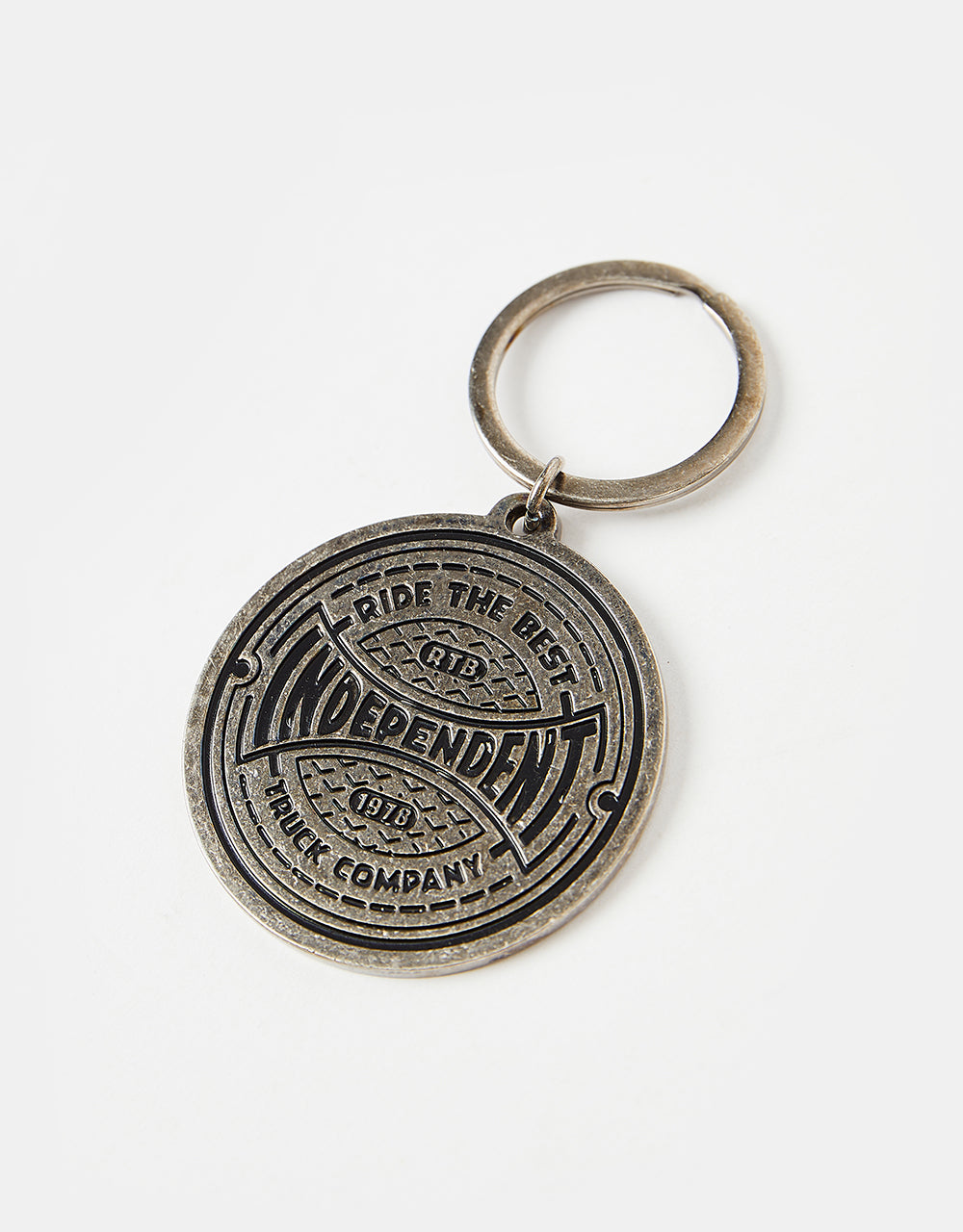 Independent Pavement Span Keychain - Silver