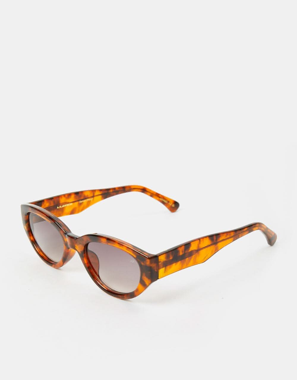 A. Kjærbede Winnie Sunglasses - Havana