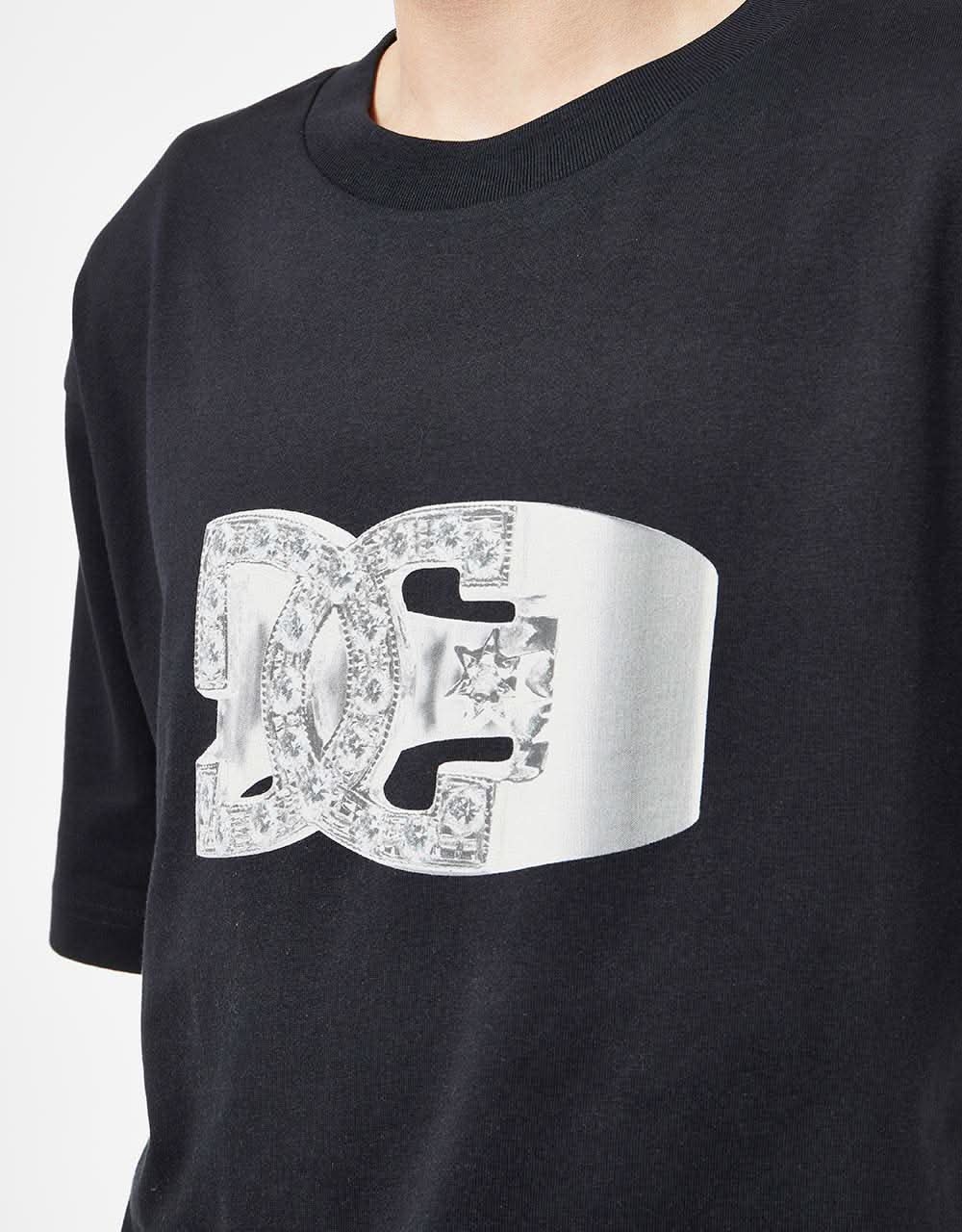 DC x John Shanahan Ring T-Shirt - Black